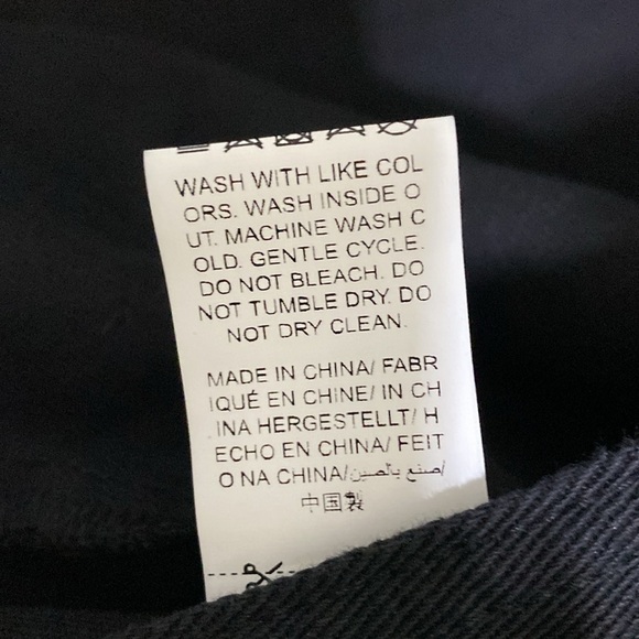 New! NWOT Casual Frayed Black Denim Jacket Studded Fringe - Picture 10 of 10